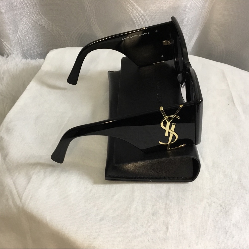 Saint Laurent Black Cat-Eye Sunglasses with Gold Logo Case - Picture 12 of 13